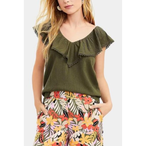 LOFT Women's Green V-Neck Ruffle Flutter Sleeve Blouse Top - Size S - Picture 1 of 7